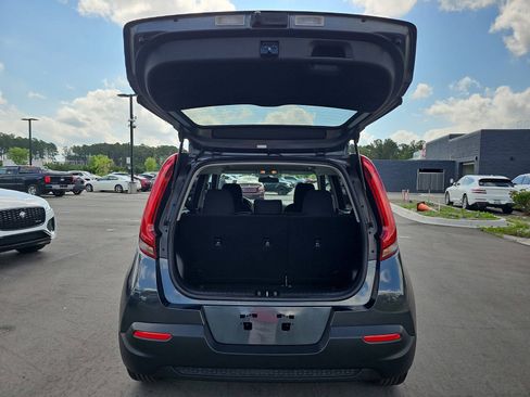 Used 2021 Kia Soul LX FWD image 14
