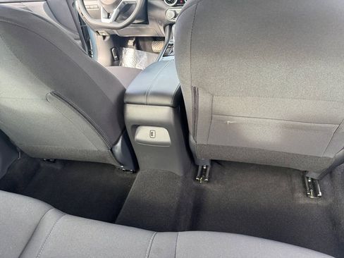 Used 2024 Nissan Sentra SV image 28