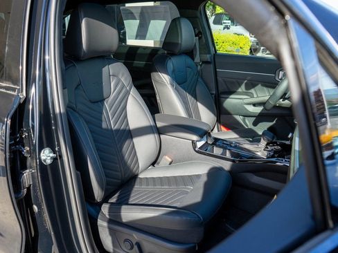 New 2026 Kia Sorento SX Prestige image 9