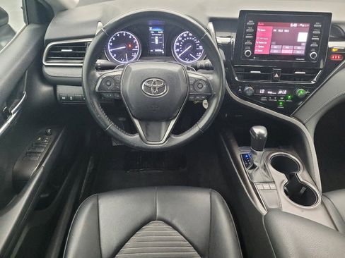Used 2022 Toyota Camry SE FWD image 22