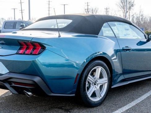 New 2026 Ford Mustang Convertible w/ Anti-Theft Package image 32