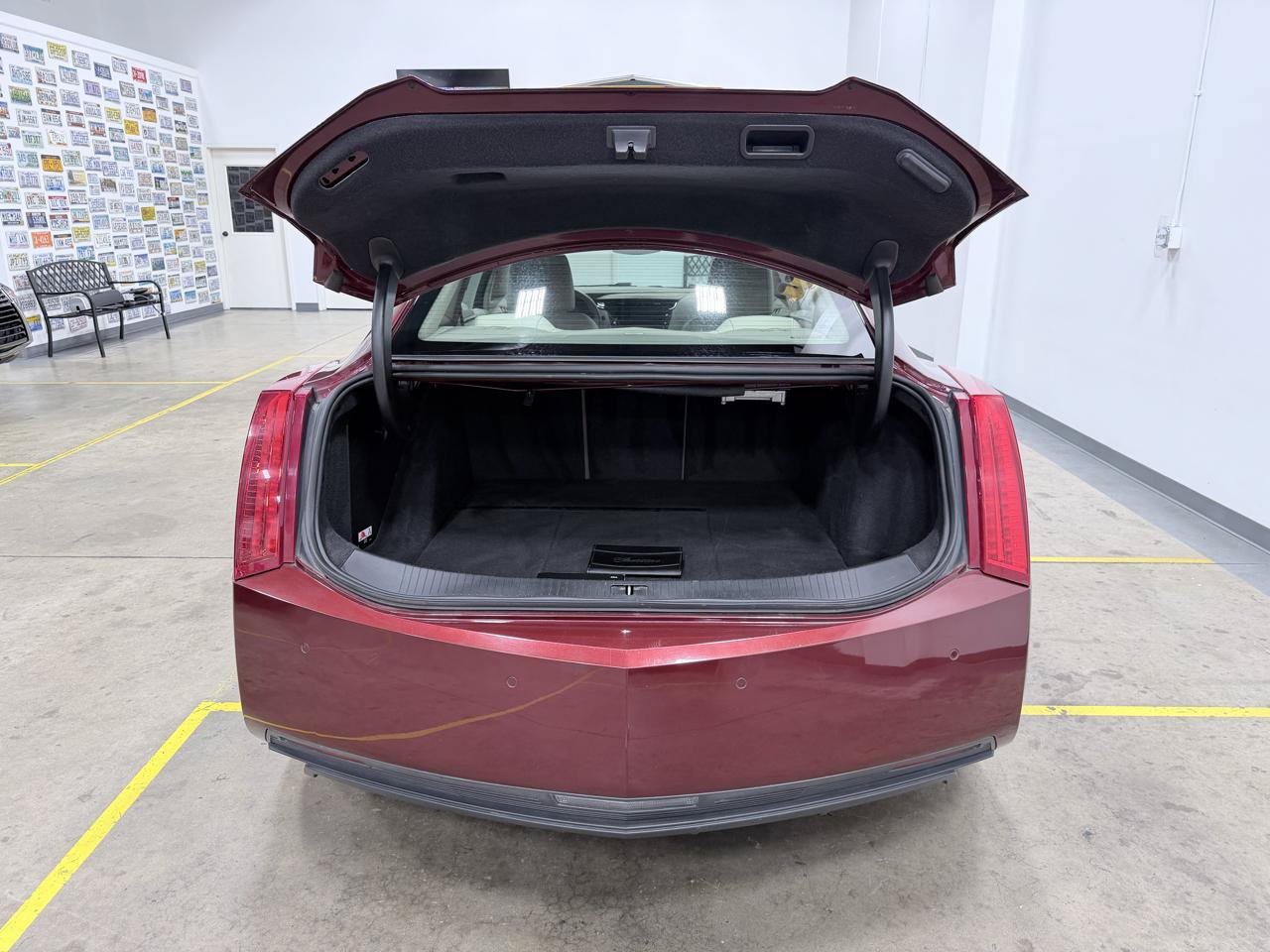 Used 2016 Cadillac ELR FWD image 25