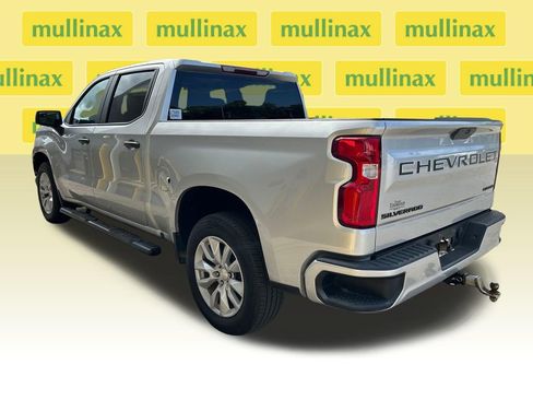 Used 2022 Chevrolet Silverado 1500 Custom w/ LPO, Dark Essentials Package image 3