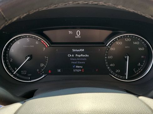 Certified 2022 Cadillac XT4 Luxury w/ Cold Weather Package FWD image 26