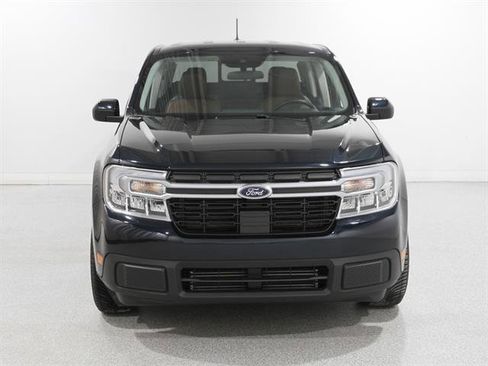 Used 2022 Ford Maverick Lariat w/ Lariat Luxury Package image 2