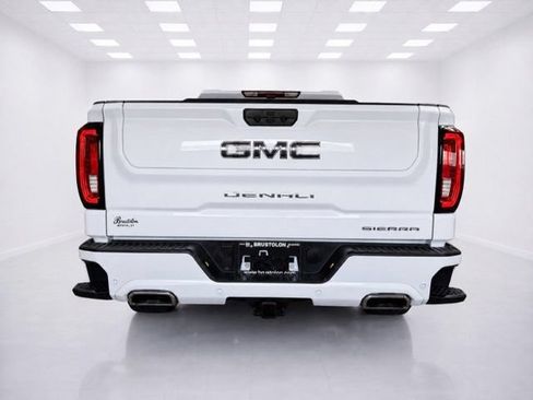 Used 2026 GMC Sierra 1500 Denali Ultimate AWD/4WD image 13