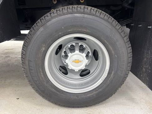 New 2025 Chevrolet Silverado 3500 W/T w/ WT Convenience Package image 41