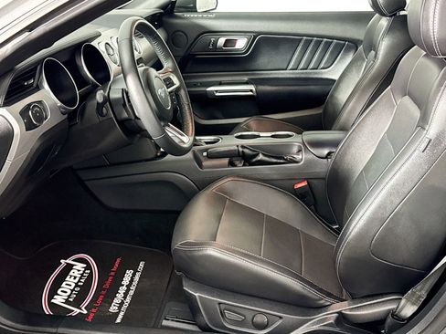 Used 2020 Ford Mustang GT Premium RWD image 16