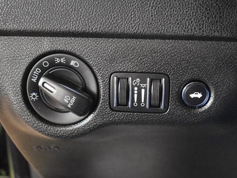 Used 2020 Dodge Charger Scat Pack image 26