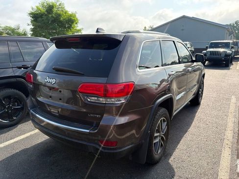Used 2019 Jeep Grand Cherokee Limited w/ Jeep Active Safety Group AWD/4WD image 6