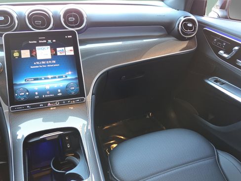 Certified 2026 Mercedes-Benz GLC 300 image 11