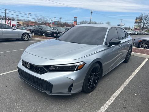 Used 2025 Honda Civic Sport image 1