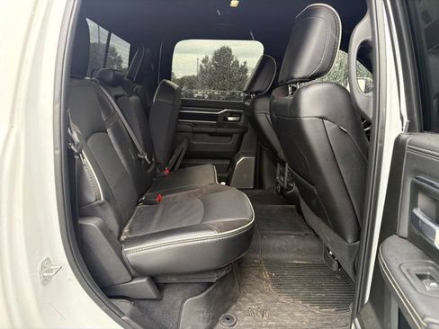 Used 2025 RAM 2500 Laramie AWD/4WD image 14