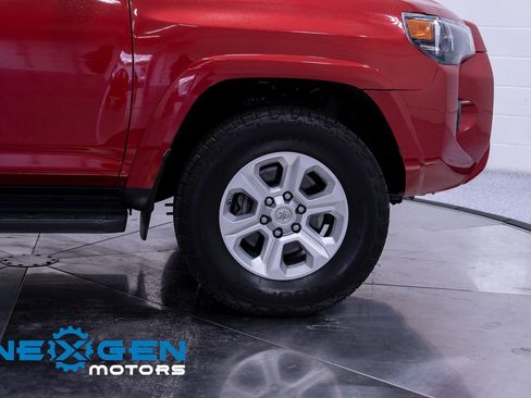 Used 2018 Toyota 4Runner SR5 Premium image 52