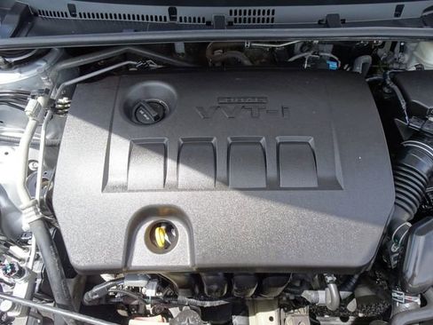 Used 2019 Toyota Corolla LE FWD image 27