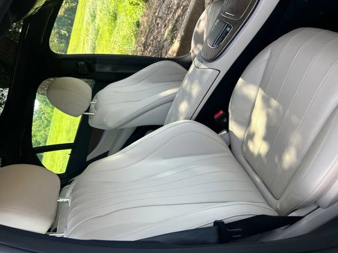 Used 2023 Mercedes-Benz E 350 Sedan image 25