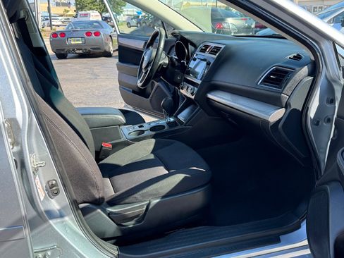 Used 2016 Subaru Legacy 2.5i Premium AWD/4WD image 18