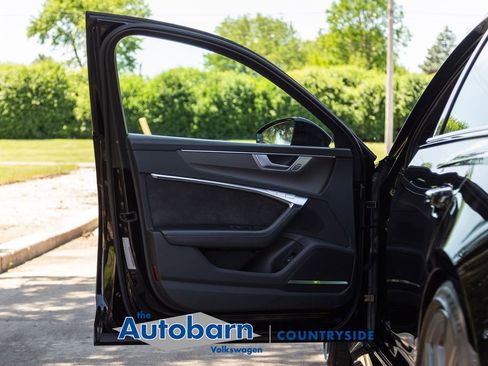 Used 2021 Audi RS 6 AWD/4WD image 13