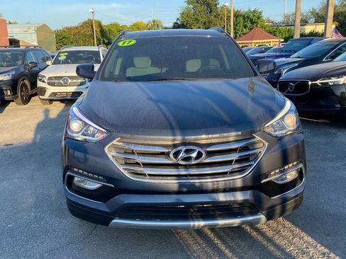 Used 2017 Hyundai Santa Fe Sport image 2