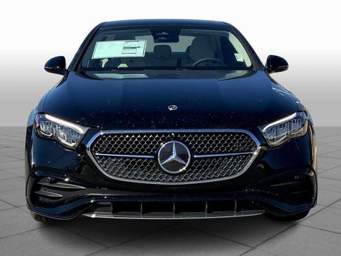 Used 2025 Mercedes-Benz E 350 Sedan image 3
