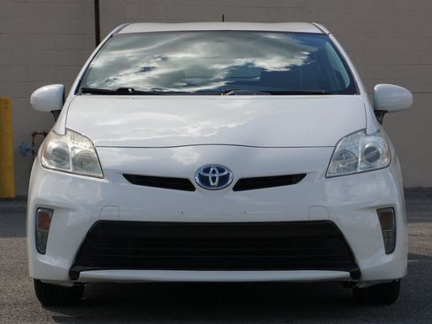 Used 2013 Toyota Prius Three FWD image 2