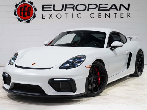Used 2022 Porsche 718 Cayman GT4 RWD image 4