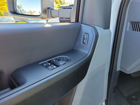 New 2026 Ford F550 4x4 Regular Cab Super Duty image 14