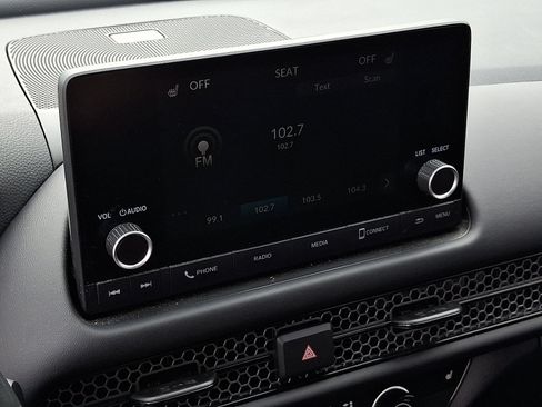 Used 2025 Honda HR-V Sport image 16