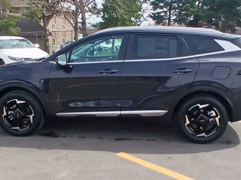 New 2026 Kia Sportage EX image 8