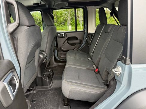 Certified 2024 Jeep Wrangler Unlimited Sport AWD/4WD image 19