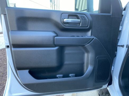 Used 2024 Chevrolet Silverado 2500 W/T w/ WT Convenience Package image 15