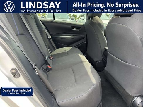 Used 2021 Toyota Corolla SE w/ SE Premium Package FWD image 13
