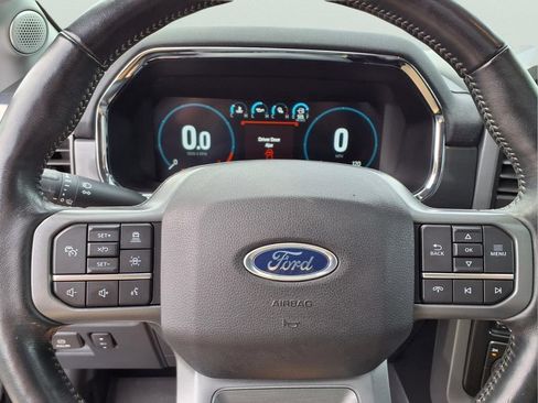 Used 2022 Ford F150 Lariat w/ Equipment Group 502A High AWD/4WD image 17
