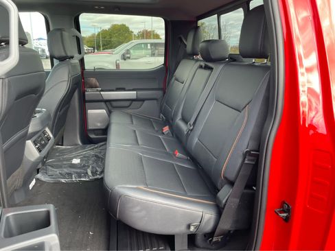 Used 2026 Ford F350 Lariat w/ FX4 Off-Road Package image 37