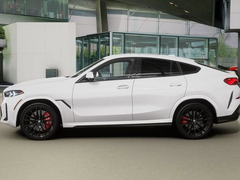 New 2026 BMW X6 xDrive40i w/ Executive Package image 31