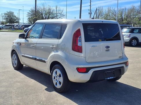 Used 2012 Kia Soul image 2