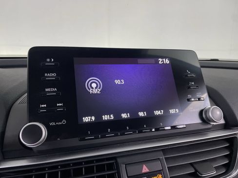 Used 2020 Honda Accord LX image 14