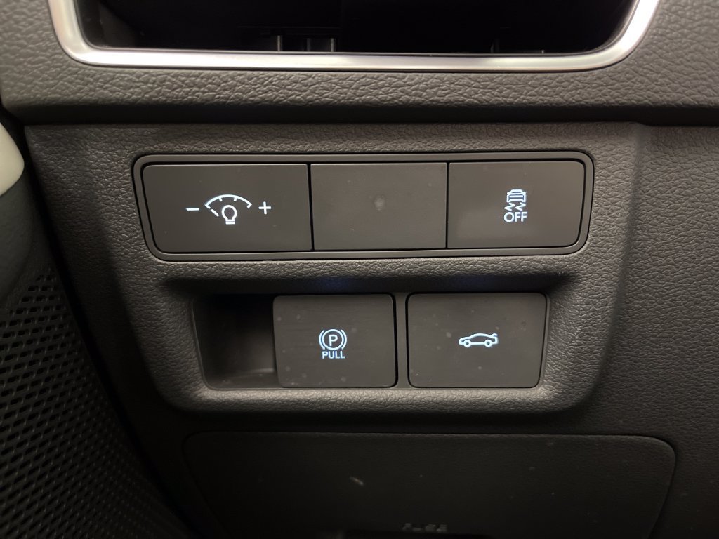 Certified 2025 Hyundai Sonata SEL FWD image 31