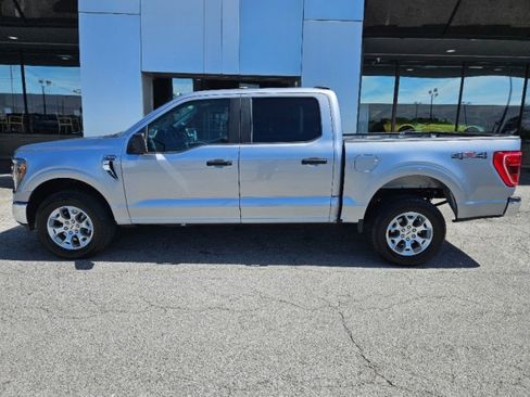 Used 2023 Ford F150 XLT image 2