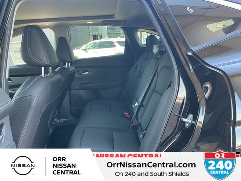 New 2025 Nissan Murano SL image 14