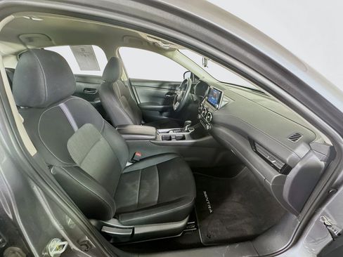 Used 2024 Nissan Sentra SV image 31