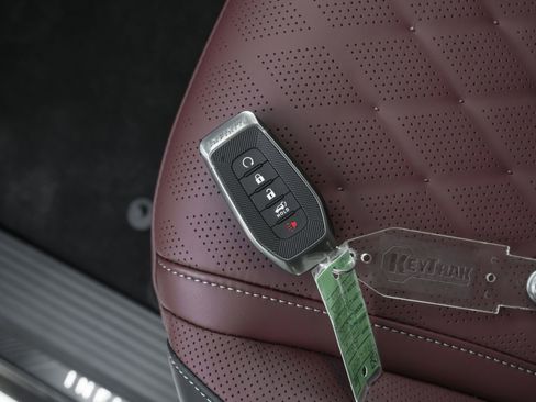 New 2026 INFINITI QX80 Autograph w/ Premium Cargo Package image 36