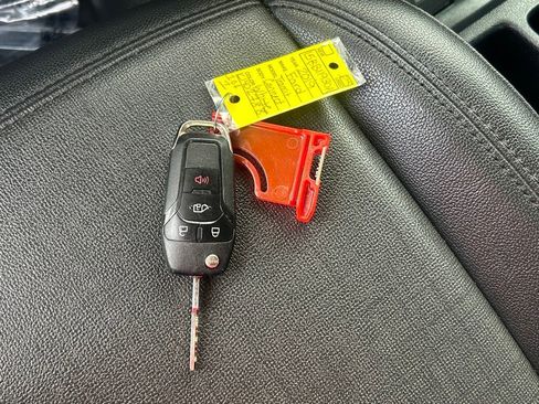 Used 2019 Ford Transit Connect XL image 40