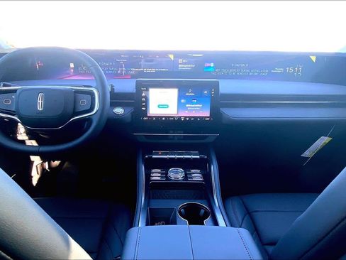 New 2026 Lincoln Nautilus Premier w/ Equipment Group 102A image 5