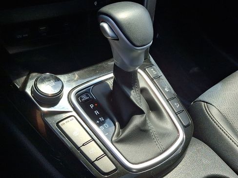 Certified 2024 Kia Seltos EX image 15