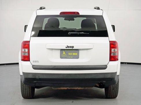 Used 2015 Jeep Patriot Sport w/ Power Value Group image 39