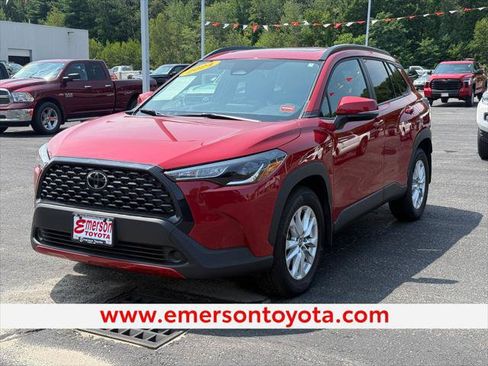 Certified 2024 Toyota Corolla Cross LE w/ Moonroof Package AWD/4WD image 1
