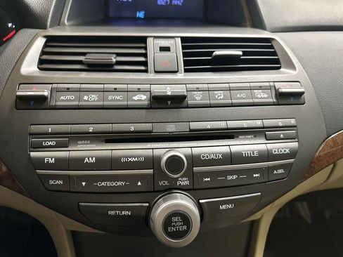 Used 2012 Honda Accord EX-L image 21