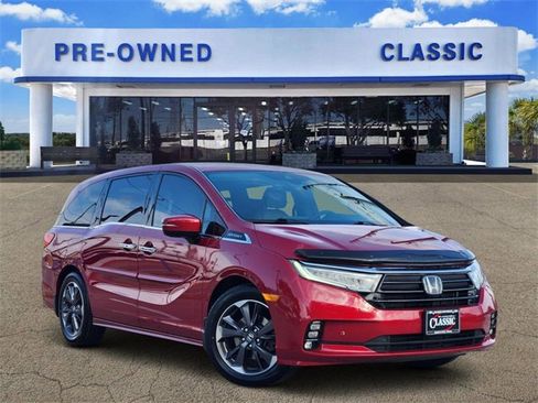 Used 2022 Honda Odyssey Elite image 1