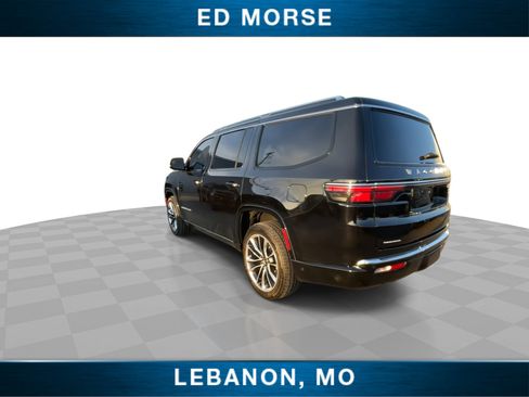 Used 2023 Jeep Wagoneer Series III w/ Premium Group I image 6